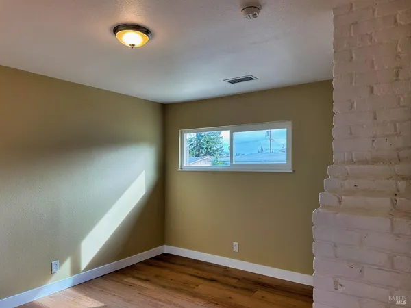 $439,000 | 104 Thompson Avenue, Ukiah, CA 95482