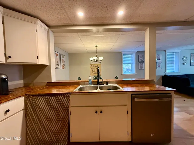 $1,800 | 5 Church Street, Lake Luzerne, NY 12846