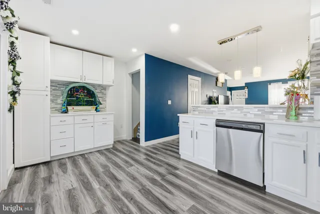 $299,777 | 311 Beach Plum Court, Tuckerton, NJ 08087