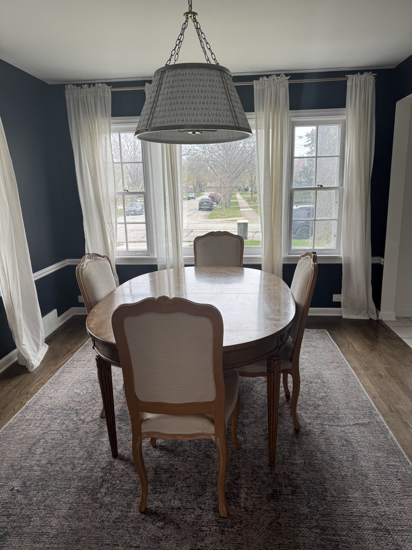 619 East Avenue Park Ridge, IL 60068 - Photo 3 of 5