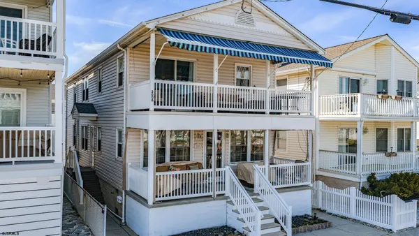 $889,000 | 3006 West Avenue, Unit 2, Ocean City, NJ 08226