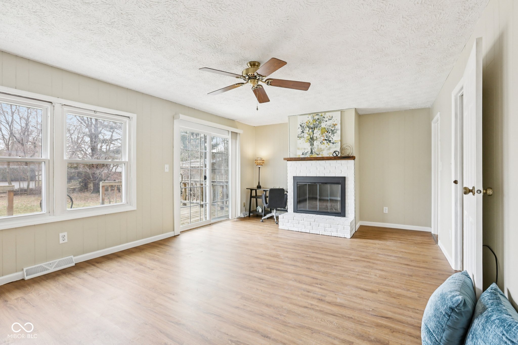 7611 East 116th Street Fishers, IN 46038 - Photo 5 of 44