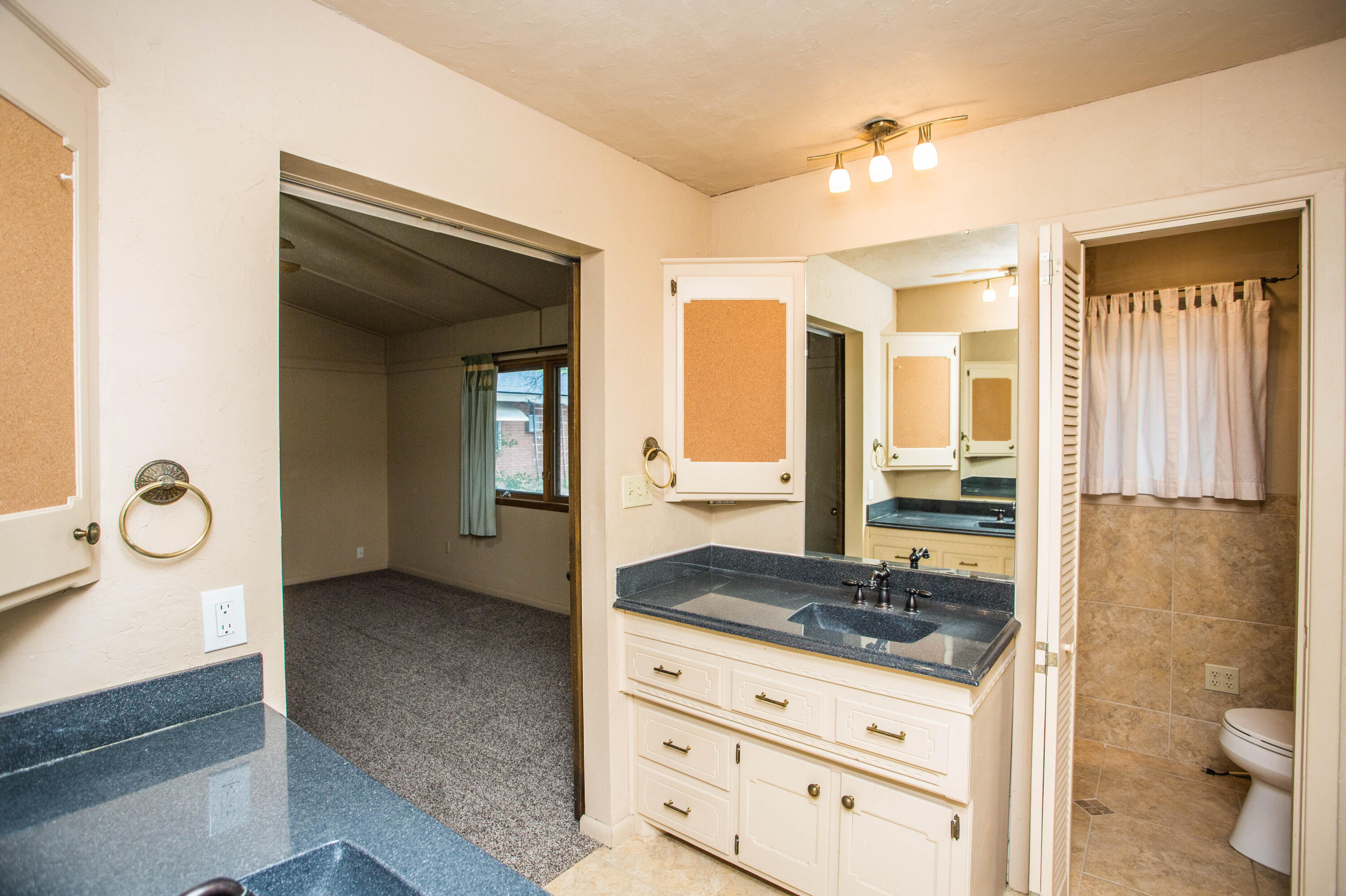 2313 58th Street Lubbock, TX 79412 - Photo 57 of 75 5V2A0155