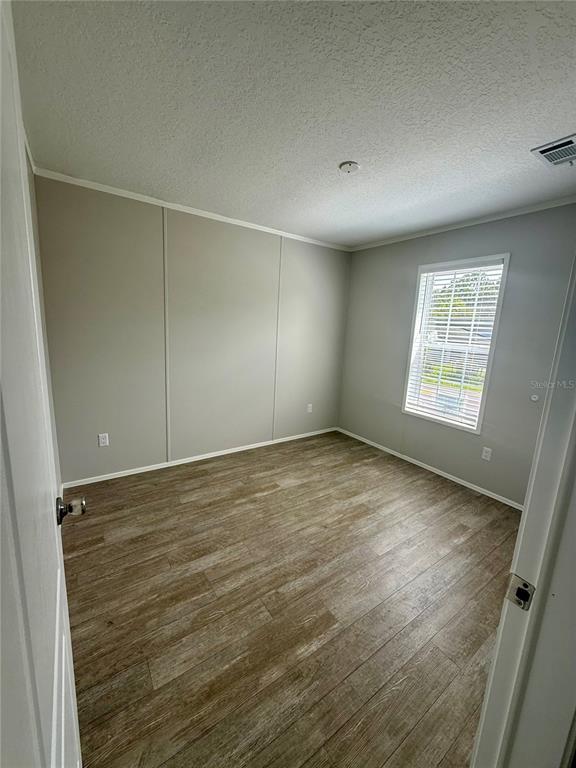 37743 Geiger Road Zephyrhills, FL 33542 - Photo 14 of 21 Gallery Image 14