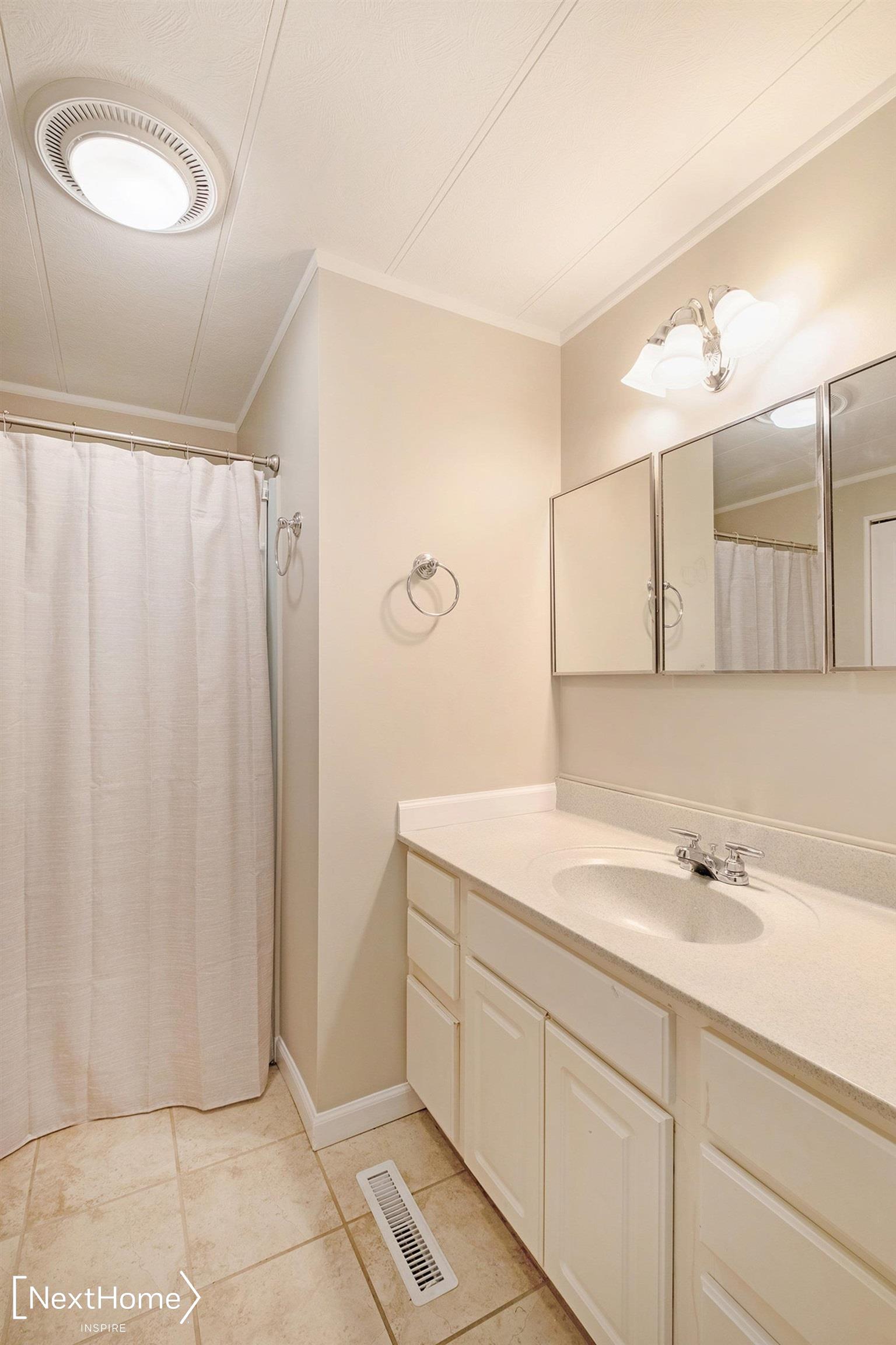 11235 Nichols Road Montrose, MI 48457 - Photo 11 of 20