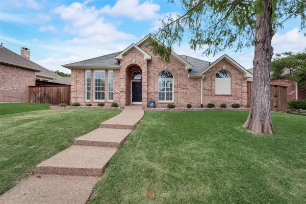 $2,850 | 4008 Daden Oaks Drive, Plano, TX 75093