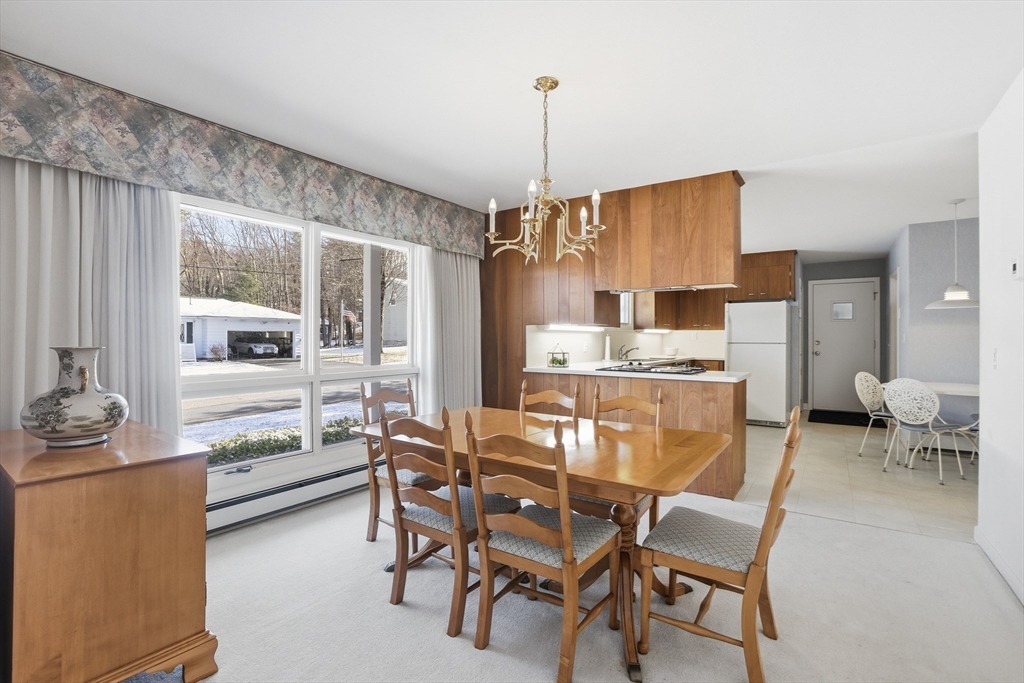 5 Cloverleaf Road Leominster, MA 01453 - Photo 14 of 33