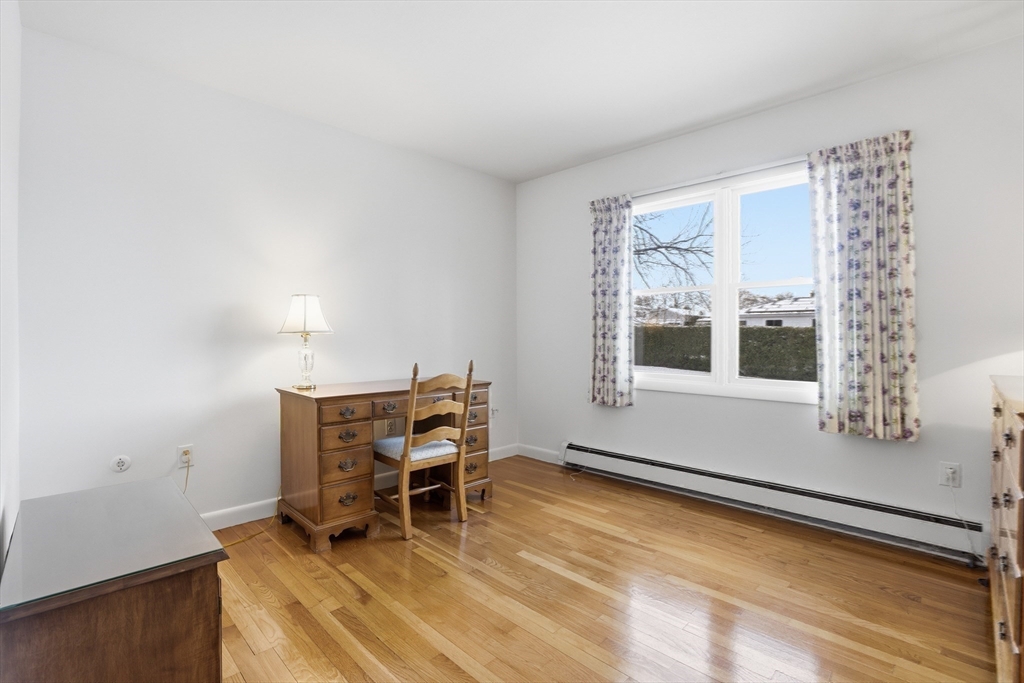 5 Cloverleaf Road Leominster, MA 01453 - Photo 18 of 33