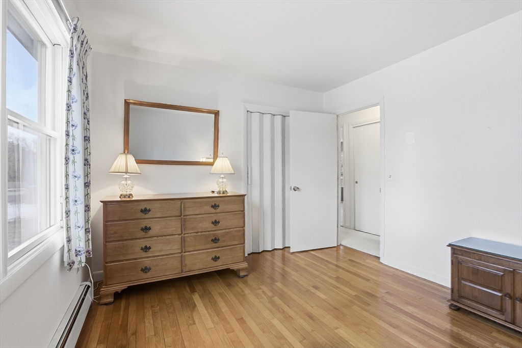 5 Cloverleaf Road Leominster, MA 01453 - Photo 19 of 33