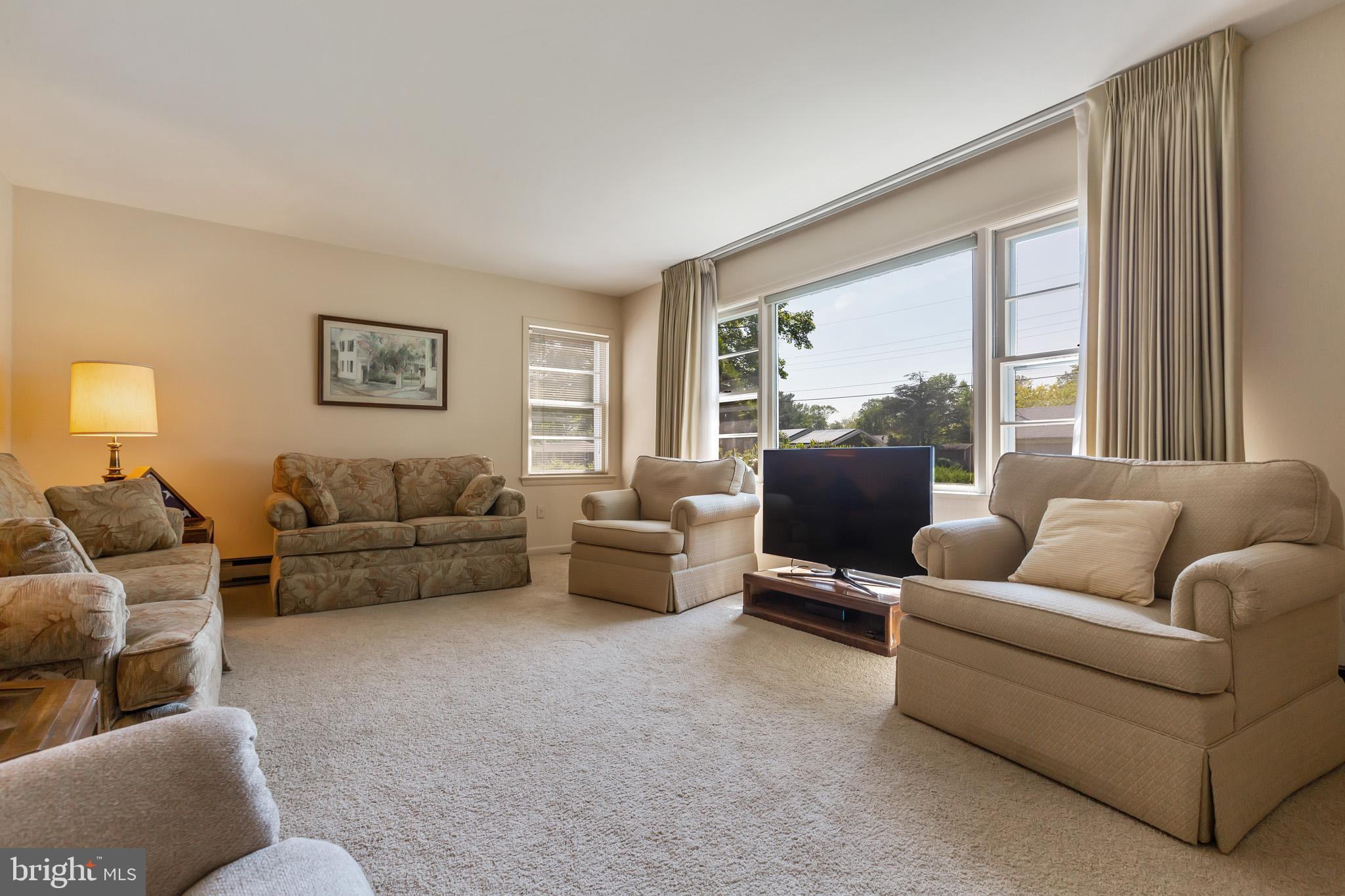 28 Meadow Road Pennsville, NJ 08070 - Photo 10 of 30 Gallery Image 10