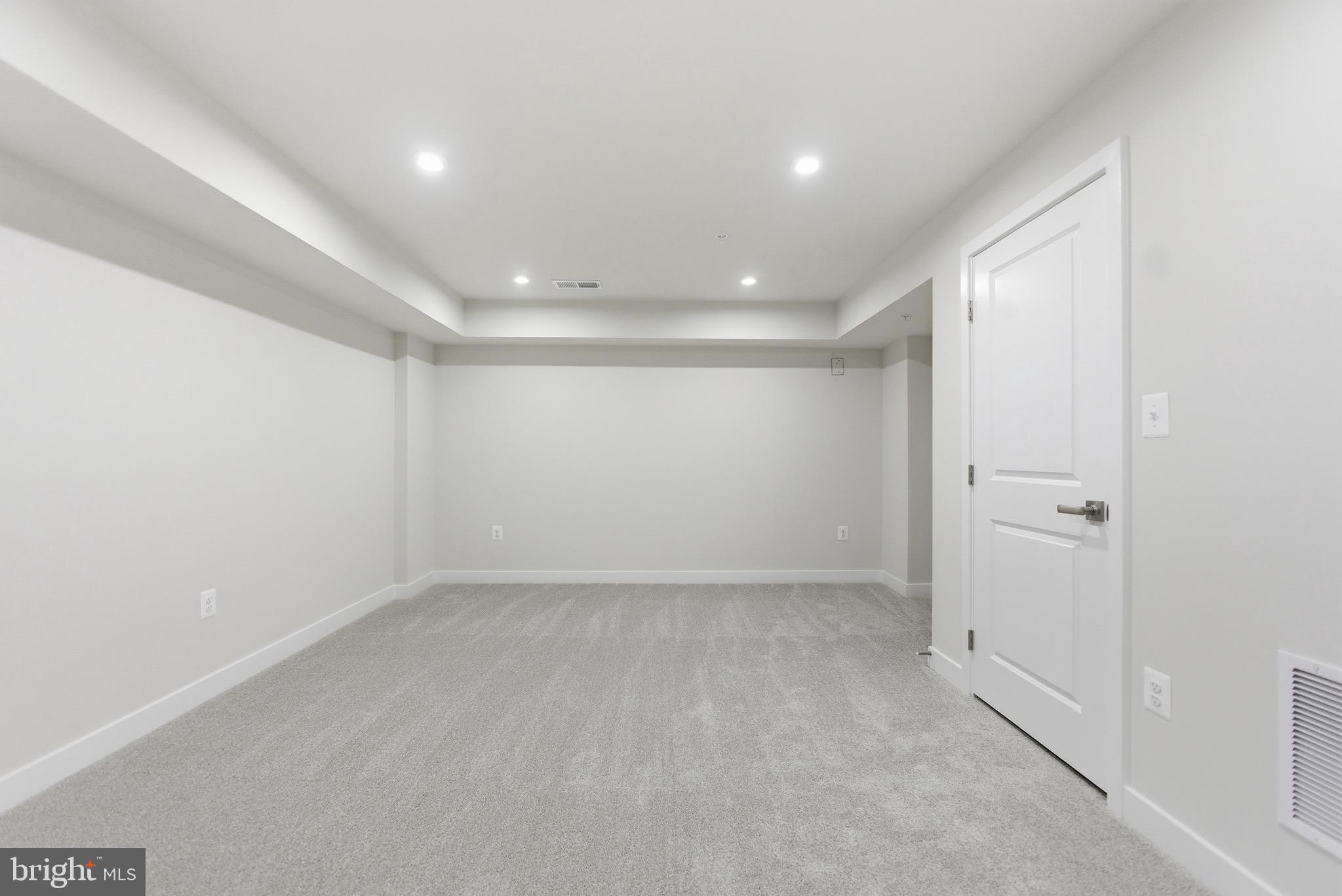 134 Spring Gate Lane Pasadena, MD 21122 - Photo 17 of 23