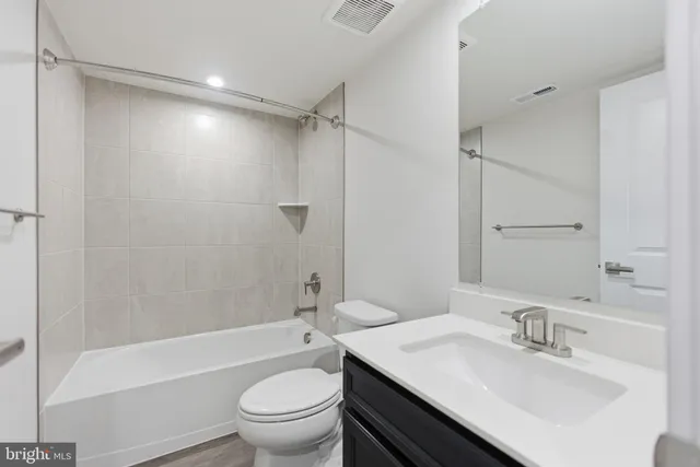 $3,195 | 134 Spring Gate Lane, Pasadena, MD 21122