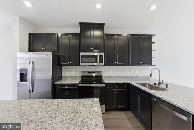 $3,195 | 134 Spring Gate Lane, Pasadena, MD 21122