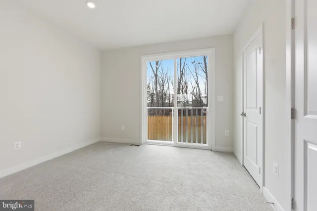 $3,195 | 134 Spring Gate Lane, Pasadena, MD 21122