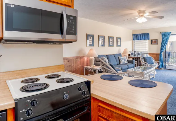 $369,900 | 117 Sea Colony Drive, Unit 209, Duck, NC 27949