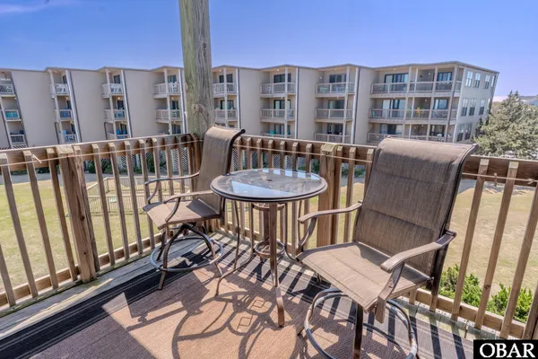 $369,900 | 117 Sea Colony Drive, Unit 209, Duck, NC 27949
