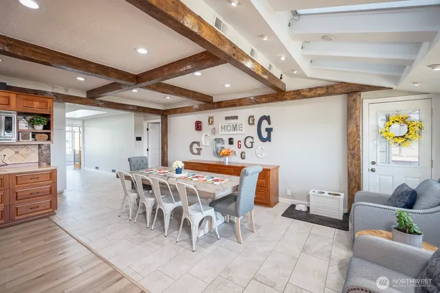 $1,149,999 | 2229 West Bench Road, Othello, WA 99344