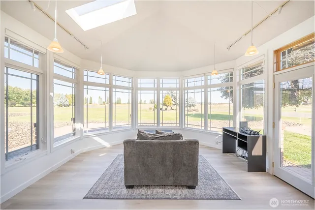 $1,149,999 | 2229 West Bench Road, Othello, WA 99344