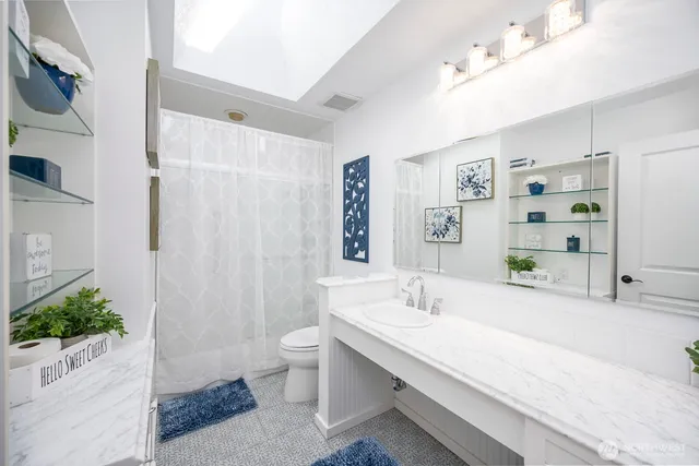 $1,149,999 | 2229 West Bench Road, Othello, WA 99344