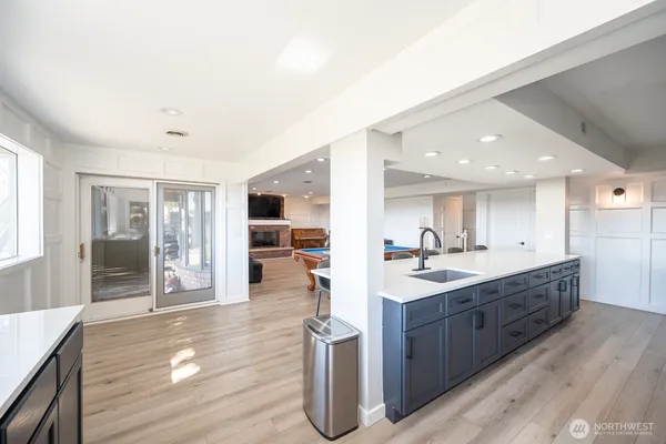 $999,990 | 2229 West Bench Road, Othello, WA 99344