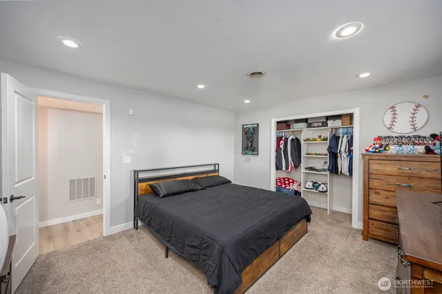 $1,149,999 | 2229 West Bench Road, Othello, WA 99344