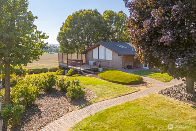 $1,149,999 | 2229 West Bench Road, Othello, WA 99344