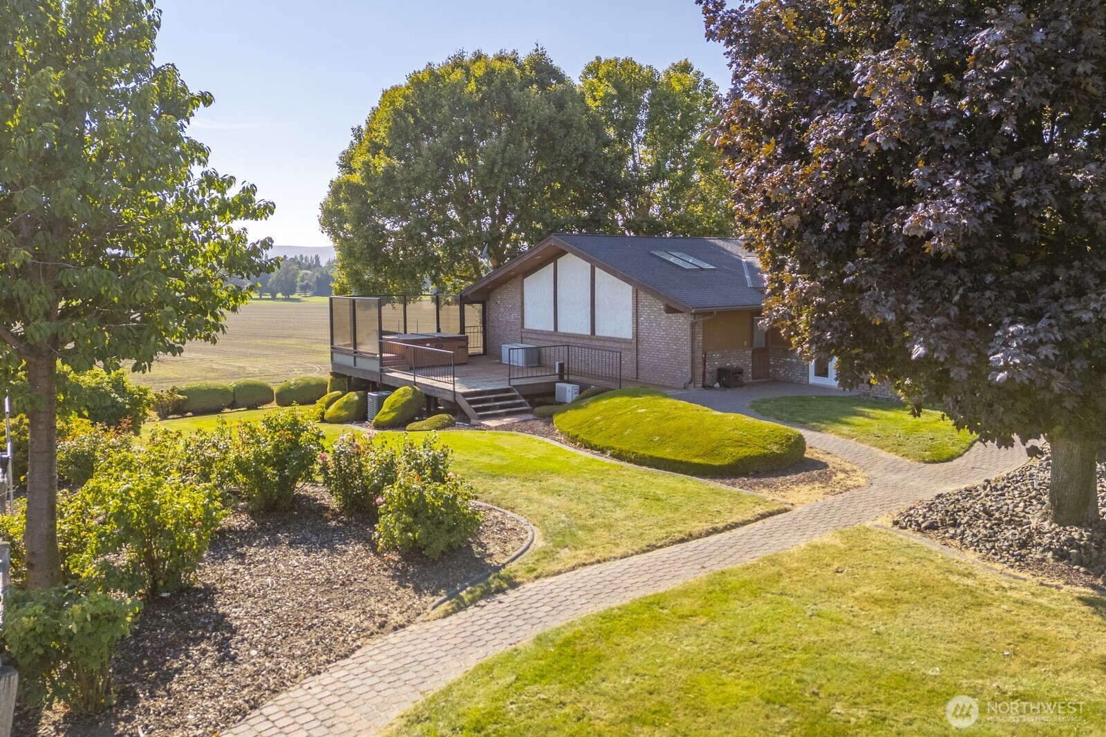 2229 West Bench Road Othello, WA 99344 - Photo 5 of 40