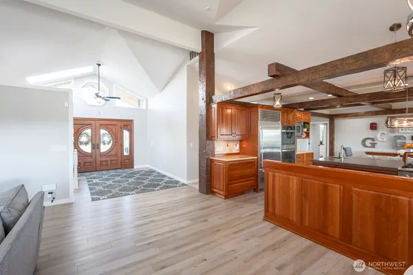 $999,990 | 2229 West Bench Road, Othello, WA 99344