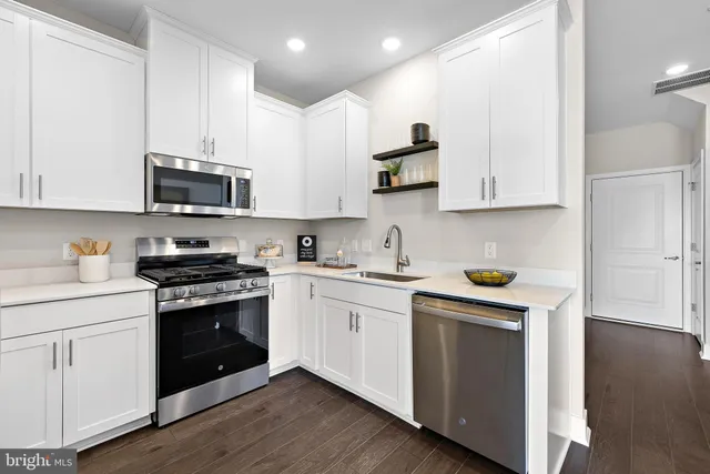 $476,915 | 152 Leona Stewart Lane, Pennington, NJ 08534