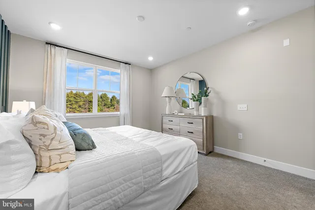 $476,915 | 152 Leona Stewart Lane, Pennington, NJ 08534