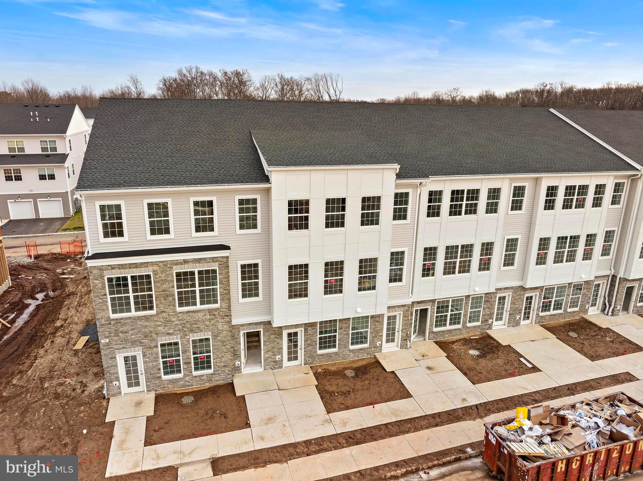 152 Leona Stewart Lane Pennington, NJ 08534 - Photo 3 of 27