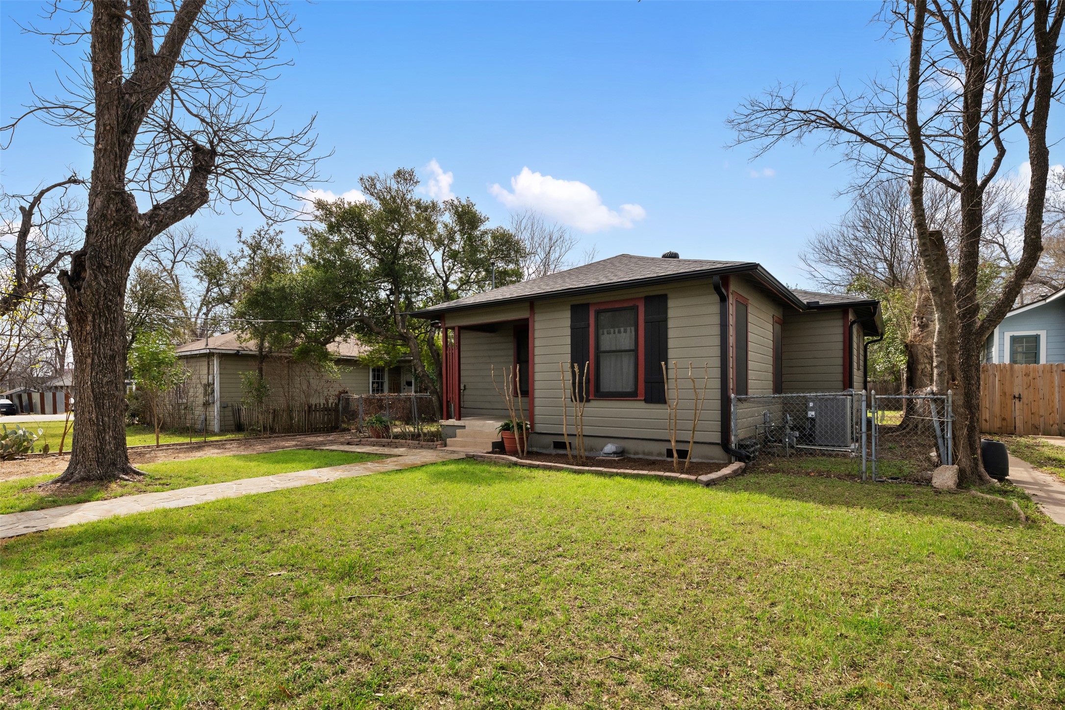 813 East 48th Street Austin, TX 78751 - Photo 37 of 37 a view of a house with backyard and sitting area