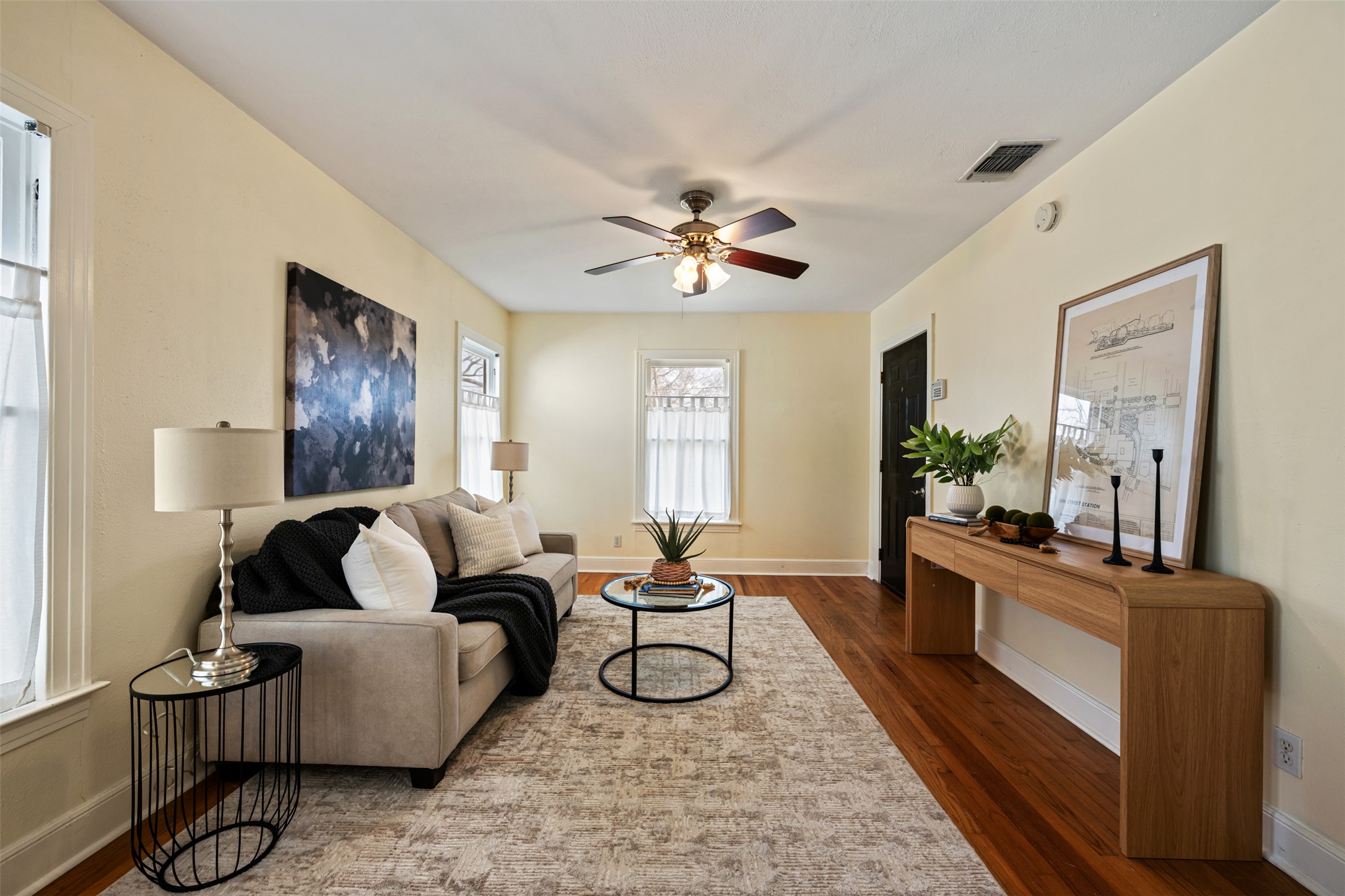 813 East 48th Street Austin, TX 78751 - Photo 9 of 37 a living room with furniture and a large window