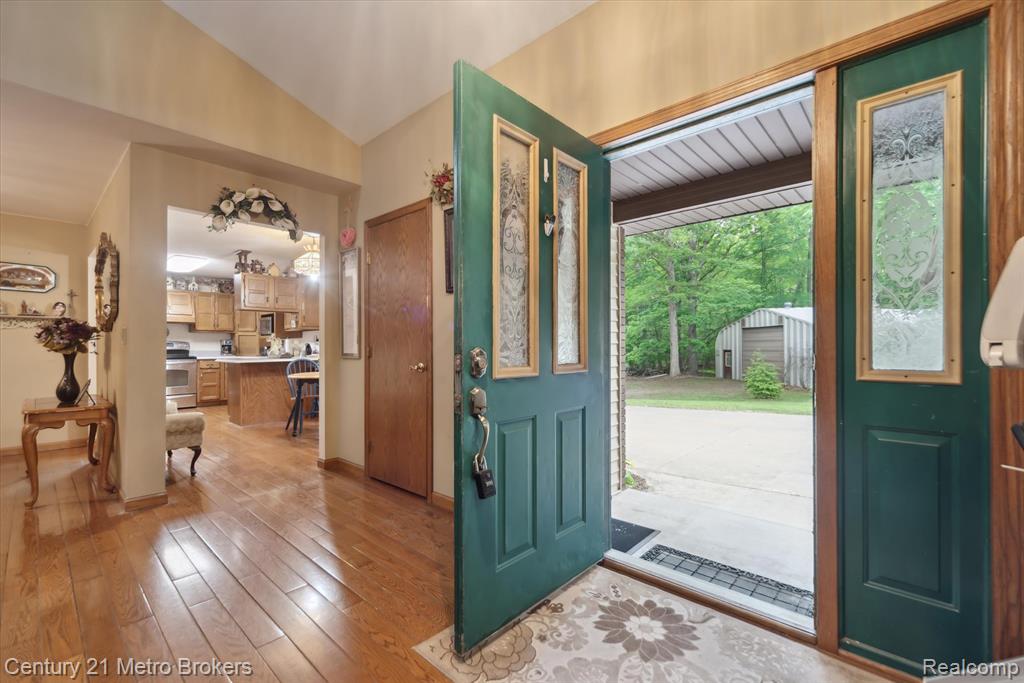 14210 West Burt Road Chesaning, MI 48616 - Photo 3 of 44 Gallery Image 3