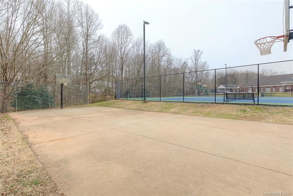 782 Knightswood Road, Unit 402 Fort Mill, SC 29708 - Photo 38 of 47