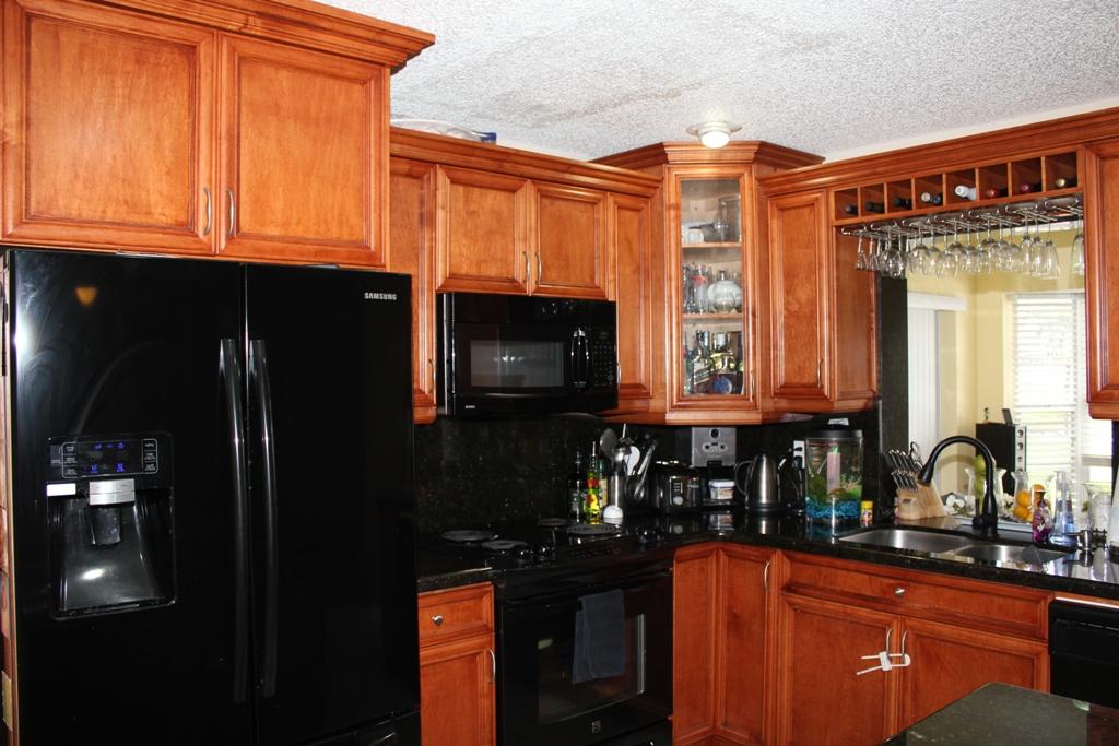 10056 Country Brook Road Boca Raton, FL 33428 - Photo 14 of 24 IMG_8675