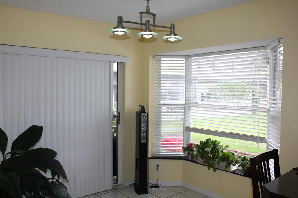 10056 Country Brook Road Boca Raton, FL 33428 - Photo 8 of 24 IMG_8640