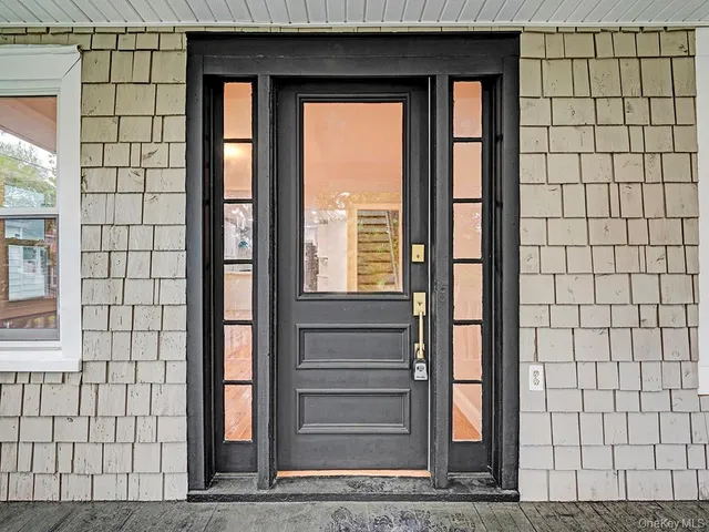 $379,999 | 29 Harwich Street, Kingston, NY 12401