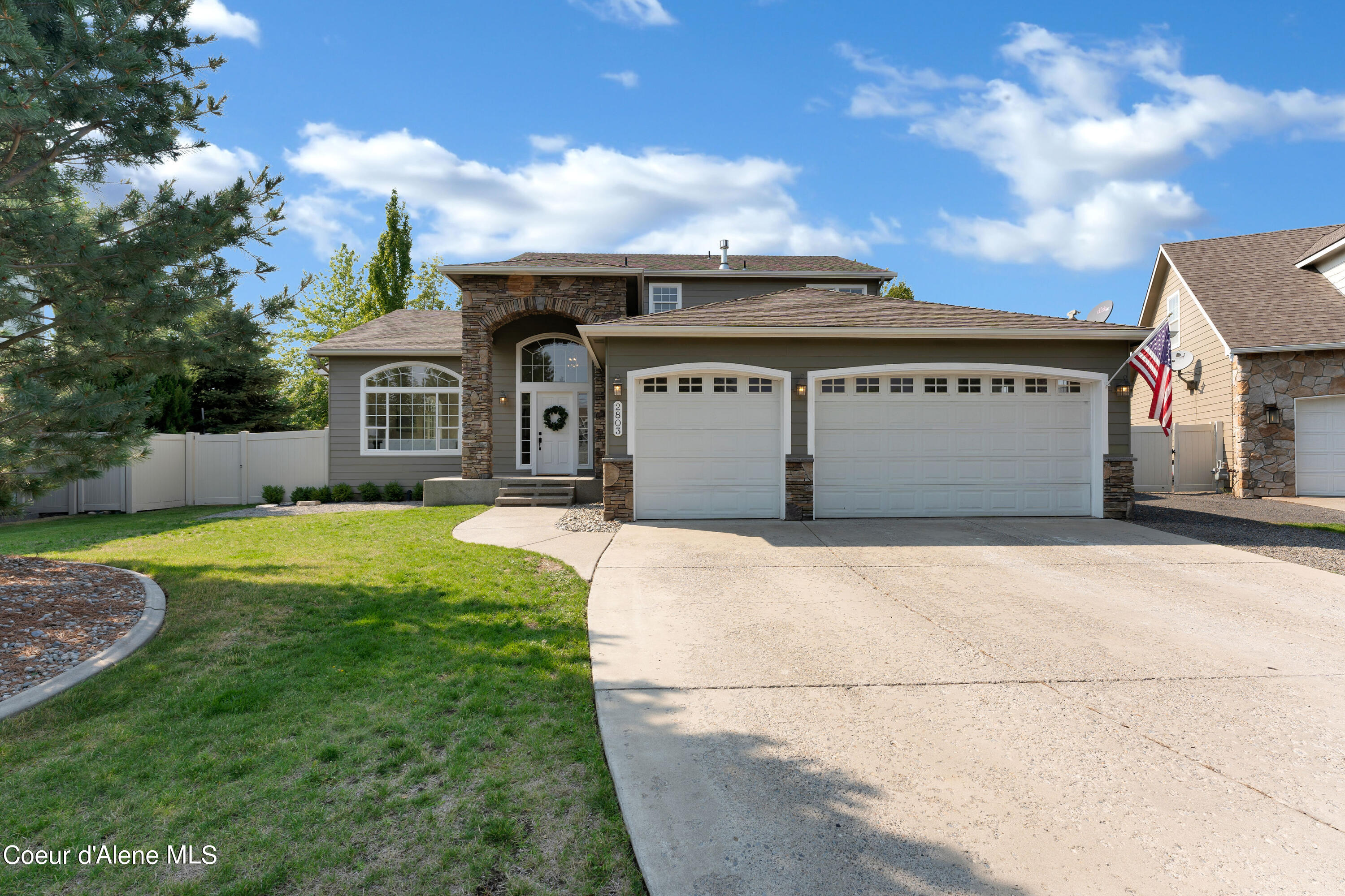 2803 West Bolivar Ave  