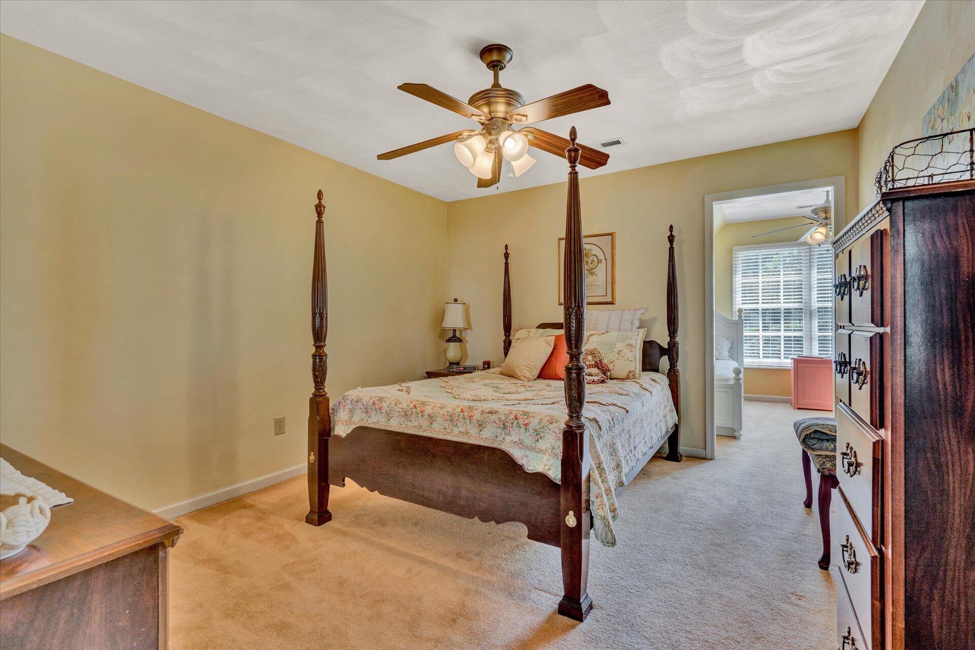 1801 Millbridge Road Salem, VA 24153 - Photo 28 of 43 25-DSC0171