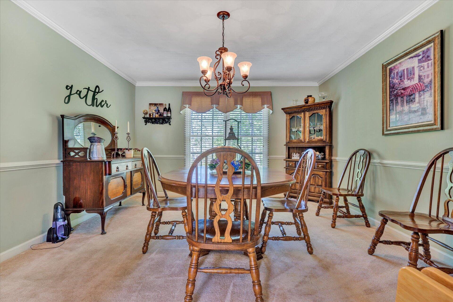 1801 Millbridge Road Salem, VA 24153 - Photo 9 of 43 06-DSC0087