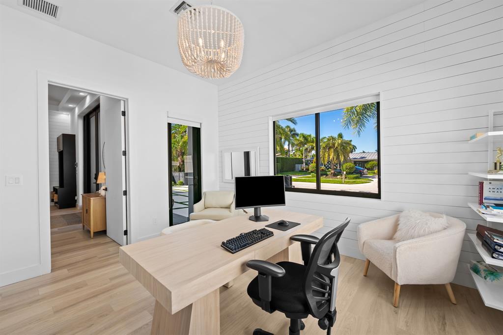 710 Northeast 69th Street Boca Raton, FL 33487 - Photo 27 of 36