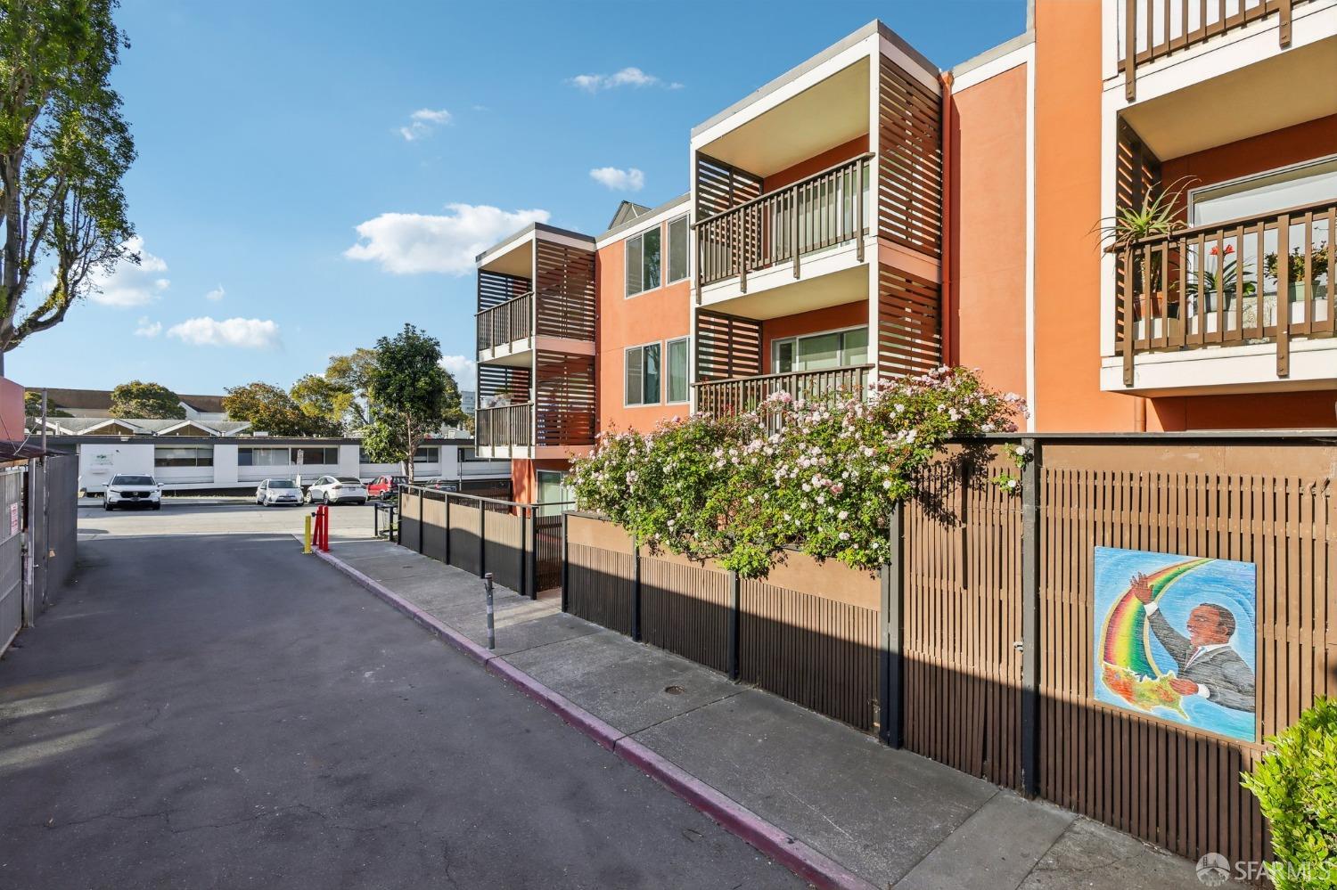 10 Inca Lane, Unit 1 San Francisco, CA 94115 - Photo 20 of 27