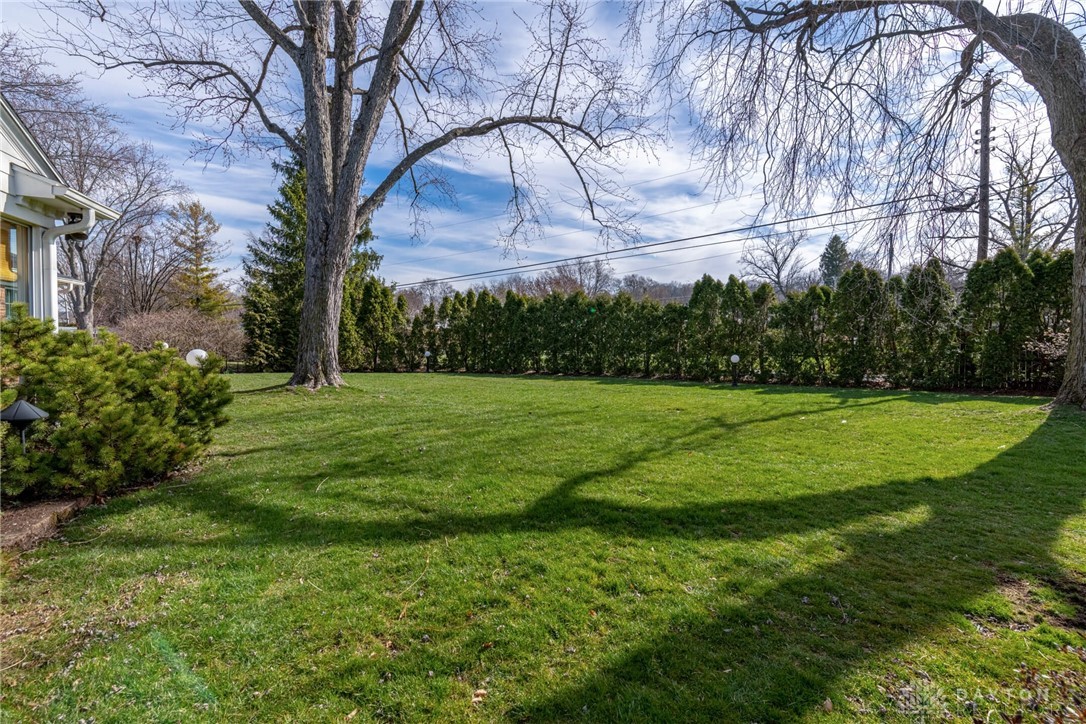 3432 Westbury Road Kettering, OH 45429 - Photo 63 of 74 Back yard