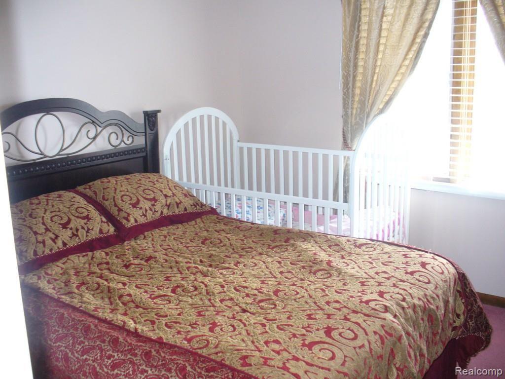 54713 Shelby Road, Unit 47 Utica, MI 48316 - Photo 6 of 12 P1020090.jpg