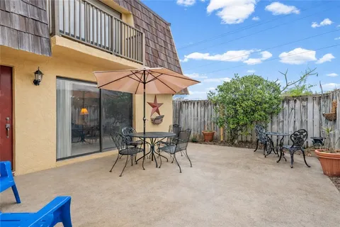 $219,000 | 550 North Tropic Lane, Unit 6B, Vero Beach, FL 32960