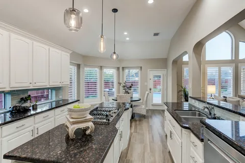 $624,900 | 12434 Santiago Cove Lane, Houston, TX 77041