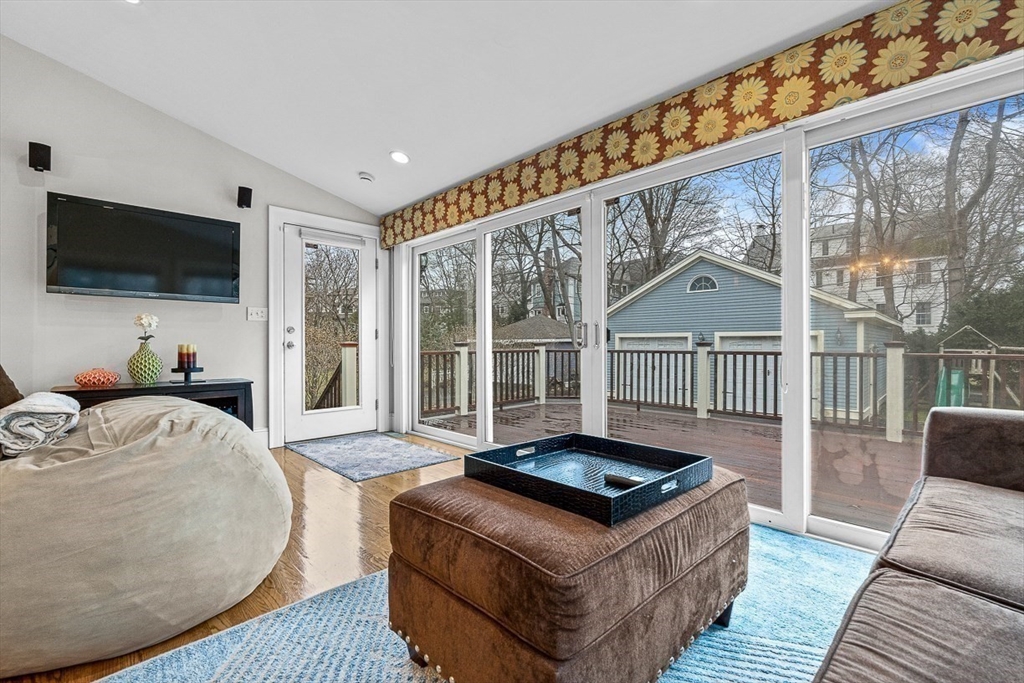 34 Glen Road Winchester, MA 01890 - Photo 20 of 40