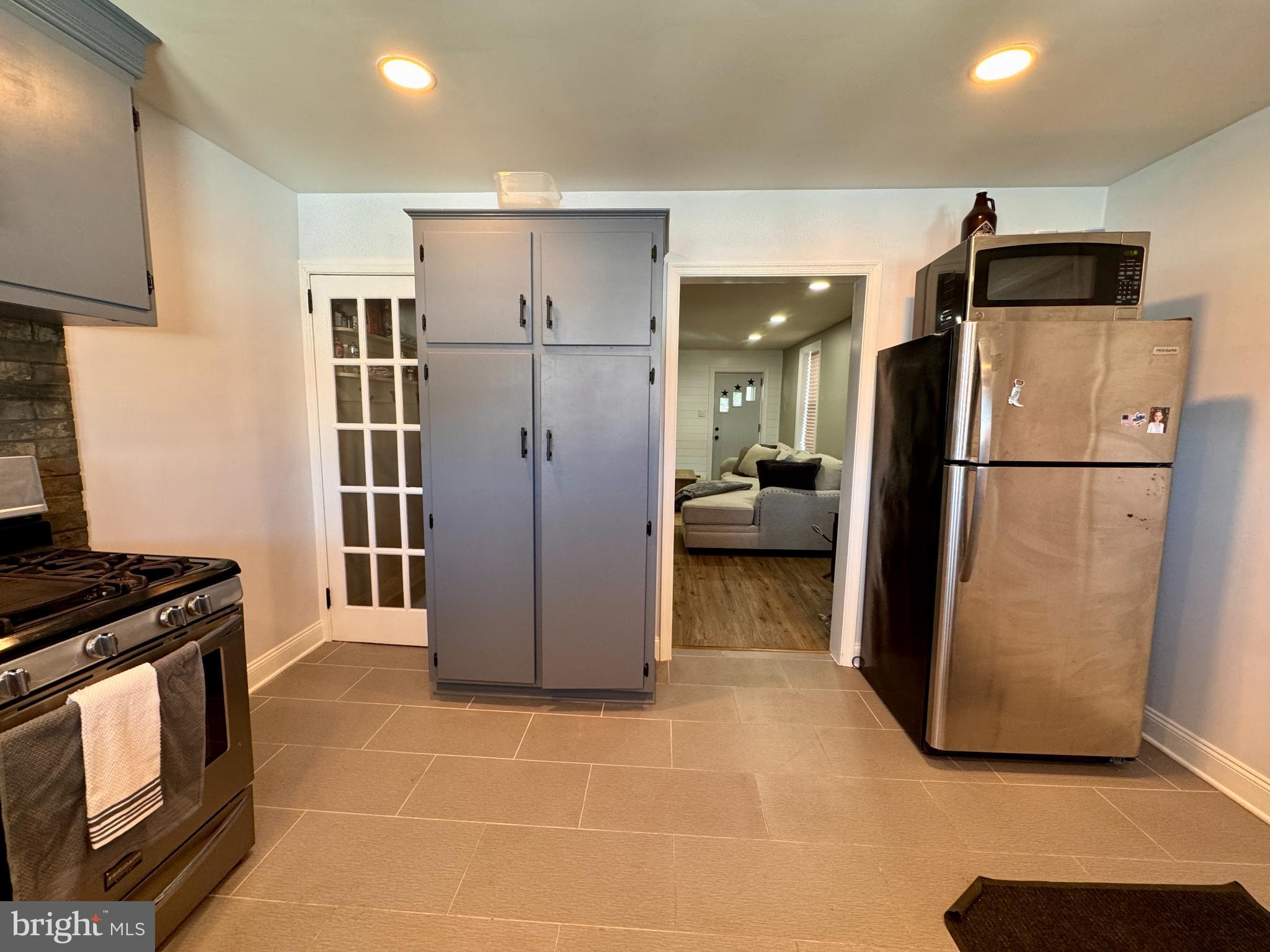 706 Main Street Red Hill, PA 18076 - Photo 11 of 34