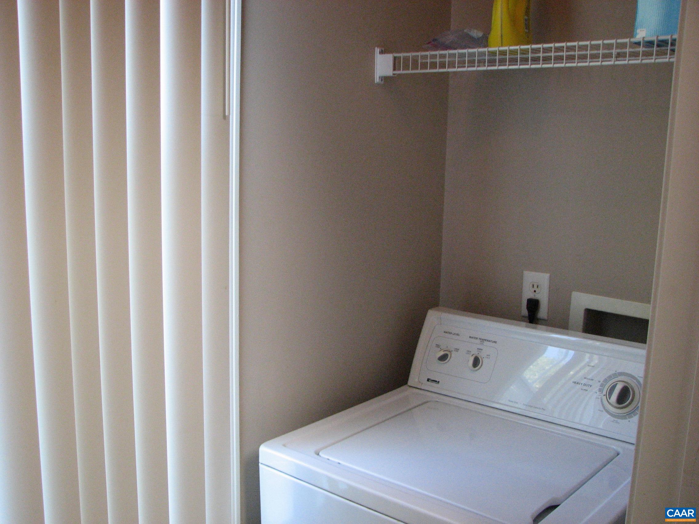 700 Walker Square, Unit 3D Charlottesville, VA 22903 - Photo 11 of 34